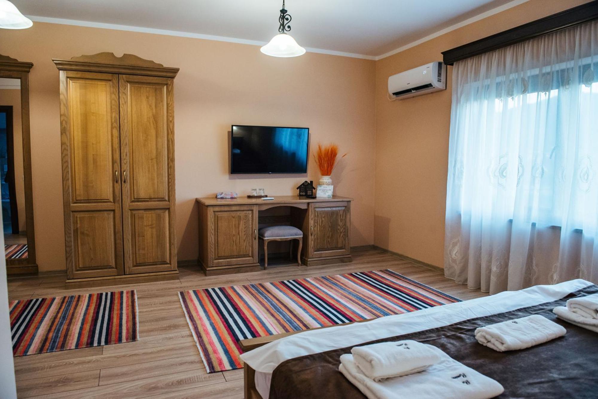 Rai Romanesc Sălişte Exterior foto